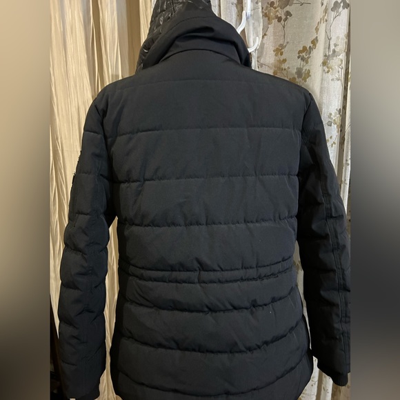 Guess Double breasted thick warm winter jacket in good condition - Picture 7 of 10